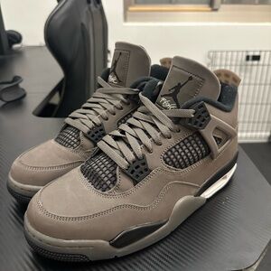 Jordan 4 Cavestone